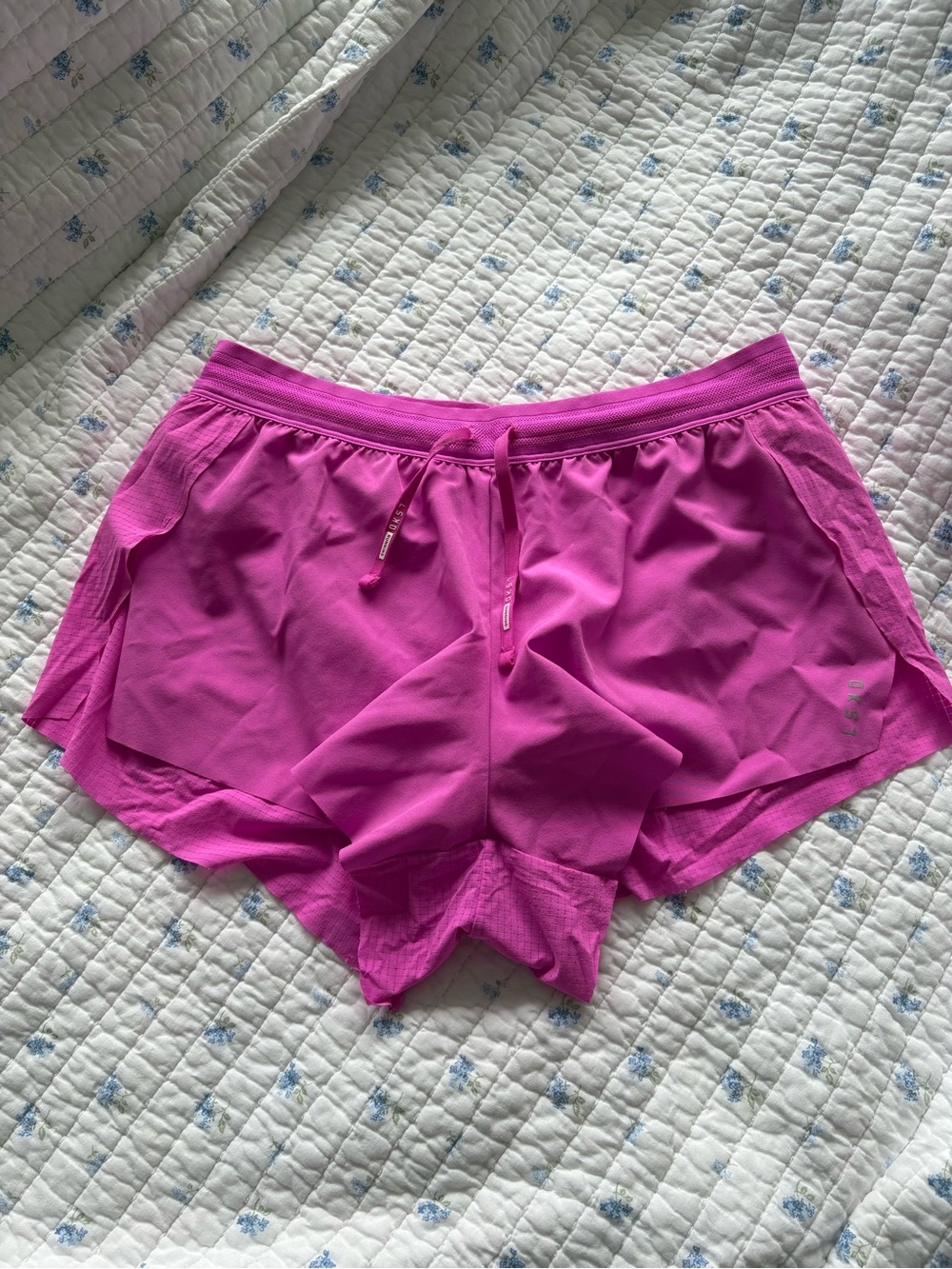 Accelerate 3" Mid-Rise Running Short - Ultra Fuchsia × 1 LSKD